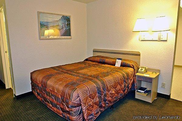 לאס קרוסס Rodeway Inn מראה חיצוני תמונה