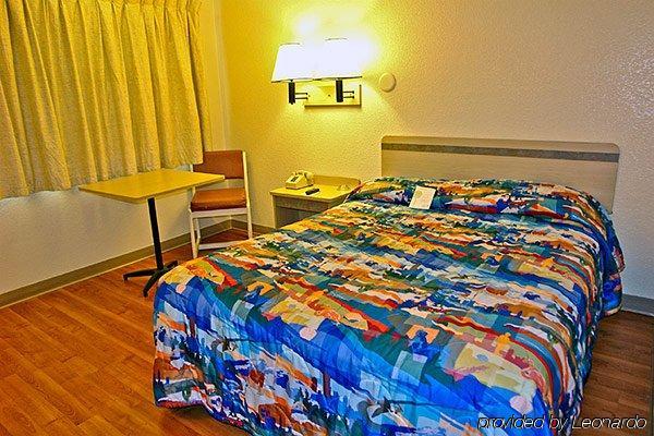 לאס קרוסס Rodeway Inn מראה חיצוני תמונה